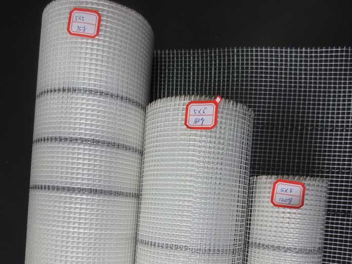 Three different specifications of fiberglass mesh.